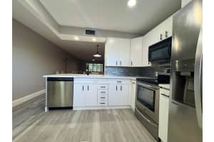 4401 Martinique Court, Coconut Creek, FL 33066 - MLS#B26007067