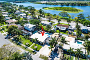 1603 Crest Drive, Lake Worth, FL 33461 - MLS#B26007118