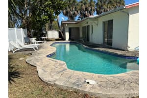 3039 Indian Trail, Lake Worth, FL 33462 - MLS#B26007134