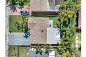 1210 Skylark Lane, Lantana, FL 33462 - MLS#B26007148