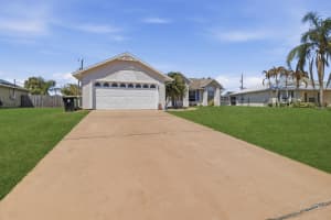 183 Hide Place, Port Saint Lucie, FL 34953 - MLS#B26007166