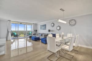 3520 Oaks Way, Pompano Beach, FL 33069 - MLS#B26007243