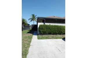 5255 Mendoza Street, West Palm Beach, FL 33415 - MLS#B26007300