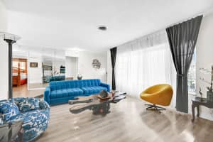 5060 41st Court, Lauderdale Lakes, FL 33319 - MLS#B26007336