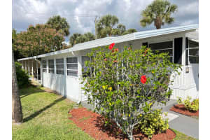 615 Alamanda Lane, Deerfield Beach, FL 33442 - MLS#B26007351