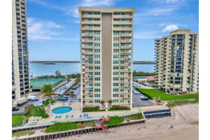 5440 Ocean Drive, Singer Island, FL 33404 - MLS#B26007389