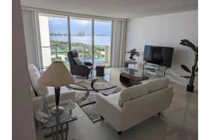 5440 Ocean Drive, Singer Island, FL 33404 - MLS#B26007389