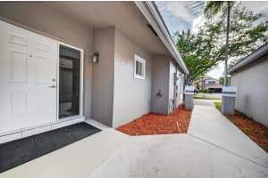 10160 3rd Court, Plantation, FL 33324 - MLS#B26007398