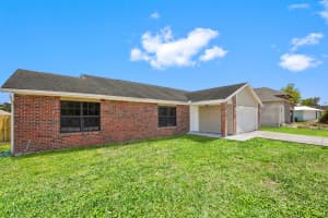 4209 Tuscol Street, Port Saint Lucie, FL 34953 - MLS#B26007498