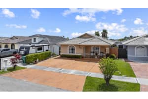 9778 128th Lane, Hialeah Gardens, FL 33018 - MLS#B26007514