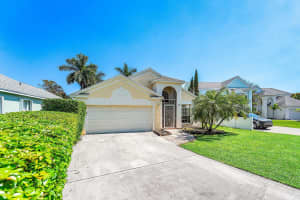 29 Swallow Drive, Boynton Beach, FL 33436 - MLS#B26007517