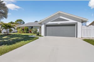 19131 Fairlawn Way, Boca Raton, FL 33434 - MLS#B26007539