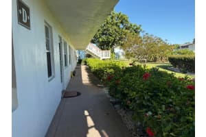 81 Camden Drive, West Palm Beach, FL 33417 - MLS#B26007546