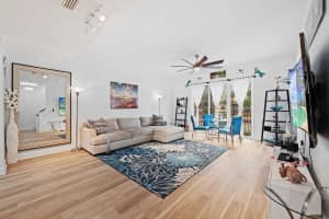 2001 Coral Heights Boulevard, Oakland Park, FL 33308 - MLS#B26007556