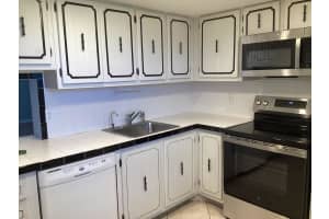 2600 1st Lane, Boynton Beach, FL 33435 - MLS#B26007560