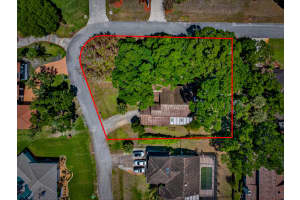 7204 Elyse Circle, Port Saint Lucie, FL 34952 - MLS#B26007622