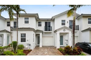 6919 Pines Circle, Coconut Creek, FL 33073 - MLS#B26007653