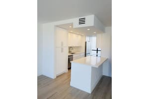 2404 Bridgewood Drive, Boca Raton, FL 33434 - MLS#B26007657