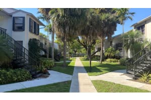 1254 Military Trail, Deerfield Beach, FL 33442 - MLS#B26007681