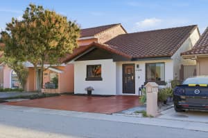 5465 27th Lane, Hialeah, FL 33016 - MLS#B26007693