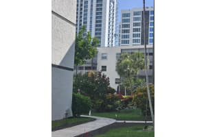 1541 Ocean Boulevard, Pompano Beach, FL 33062 - MLS#B26007744