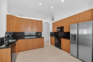 7916 Lando Avenue, Boynton Beach, FL 33437 - MLS#B26007815