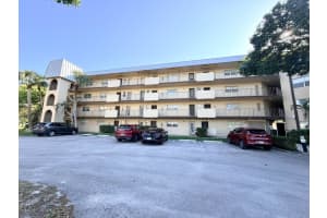 6260 S Falls Cir Drive 201, Lauderhill, Fl 33319, Lauderhill