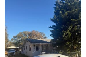 1813 Daniels Street, Kissimmee, FL 34746 - MLS#B26007839