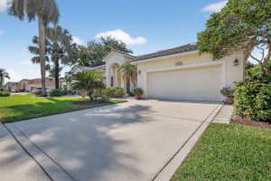 9239 Emily Circle, Lake Worth, FL 33467 - MLS#B26007840