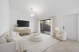 131 Springdale Circle, Palm Springs, FL 33461 - MLS#B26007858