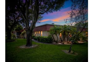 857 Worcester Lane, Lake Worth, FL 33467 - MLS#B26007859