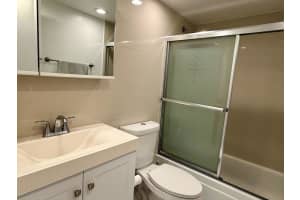 3000 Riomar Street, Fort Lauderdale, FL 33304 - MLS#B26007885