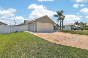 2672 Import Drive, Port Saint Lucie, FL 34987 - MLS#B26007894