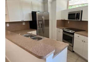 8285 Severn Drive, Boca Raton, FL 33433 - MLS#B26007917