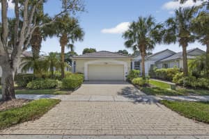 9198 Clipper Circle, West Palm Beach, FL 33411 - MLS#B26007932