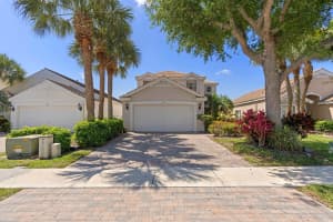 164 Berenger Walk, Royal Palm Beach, FL 33414 - MLS#B26007936