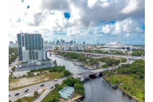 1740 Nw N River Drive 319, Miami, Fl 33125, Miami
