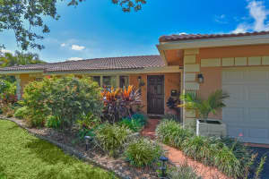 10170 39th Court, Coral Springs, FL 33065 - MLS#B26007956