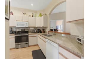 9624 Crescent View Drive, Boynton Beach, FL 33437 - MLS#B26007965