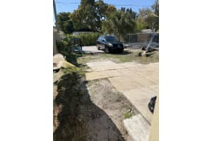 611 F Street, Lake Worth Beach, FL 33460 - MLS#B26007981