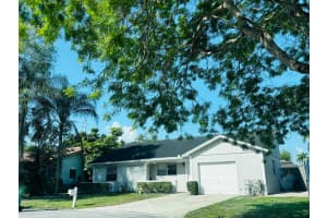 2324 98th Terrace, Coral Springs, FL 33076 - MLS#B26008021