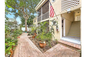 305 11th Avenue, Pompano Beach, FL 33060 - MLS#B26008033