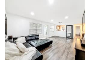 305 11th Avenue, Pompano Beach, FL 33060 - MLS#B26008033