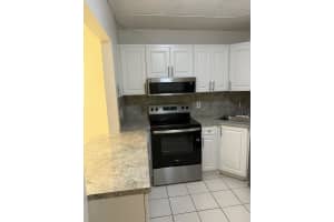 4961 Sable Pine Circle, West Palm Beach, FL 33417 - MLS#B26008035