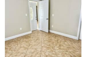 350 58th Street, Hialeah, FL 33013 - MLS#B26008054