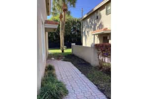 20970 Via Oleander D, Boca Raton, FL 33428, Boca Raton, FL 33428 - MLS#B26008056