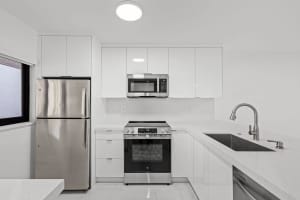 510 W Park Drive, Miami, Fl 33172 Miami, FL 33172 - Off Market