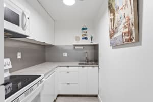 3000 Riomar Street, Fort Lauderdale, FL 33304 - MLS#B26008060