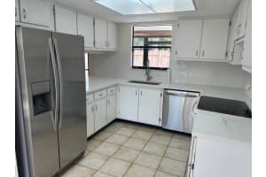 102 Sherwood Circle, Jupiter, FL 33458 - MLS#B26008065