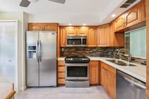 1101 Colony Point Circle, Pembroke Pines, FL 33026 - MLS#B26008098